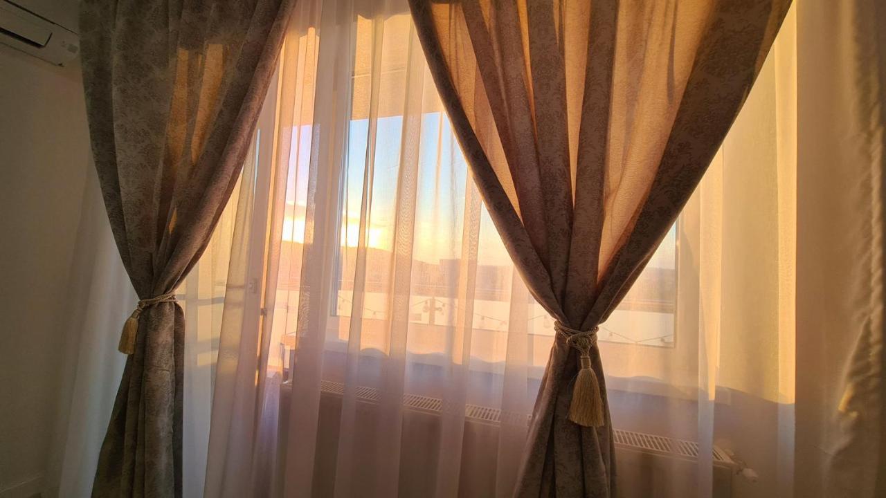 Apartment Rainbow Pink - Free Parking- Zona Spital Recuperare *