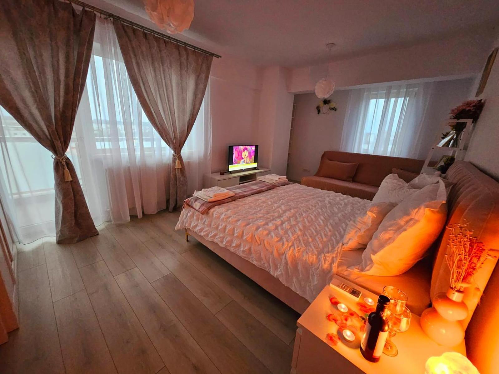 Apartment Rainbow Pink - Free Parking- Zona Spital Recuperare